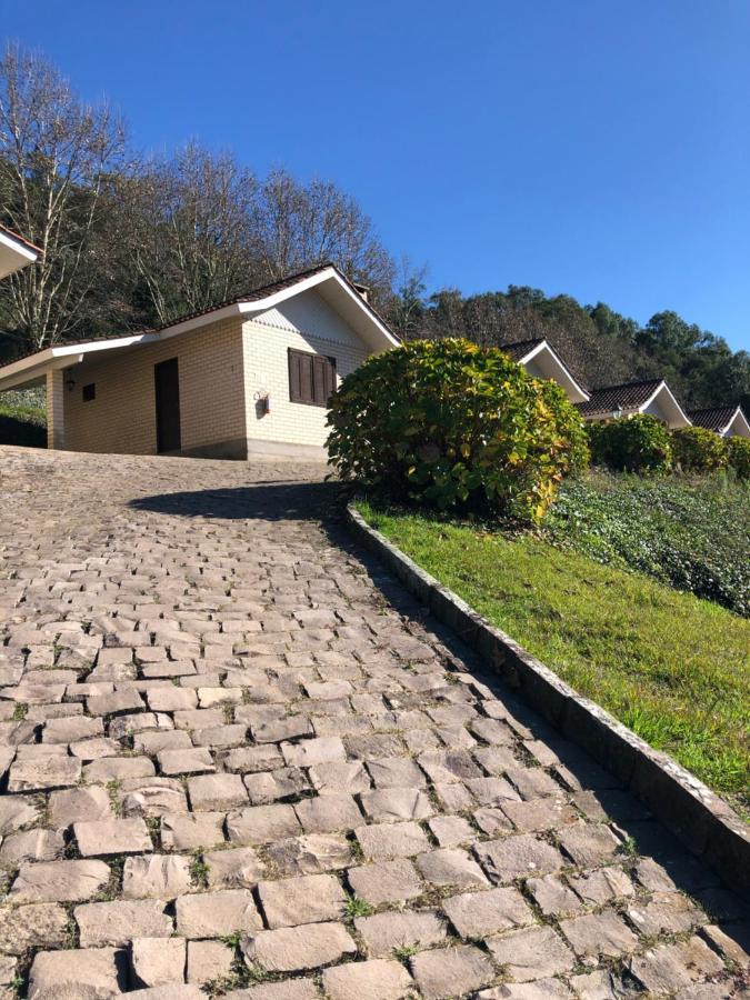 Pousada Parque Das Pitangueiras Flores da Cunha Luaran gambar